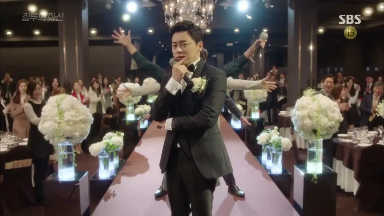 【動画】韓国ドラマ『嫉妬の化身』名場面!ユーモアと愛が溢れるセルフ結婚式